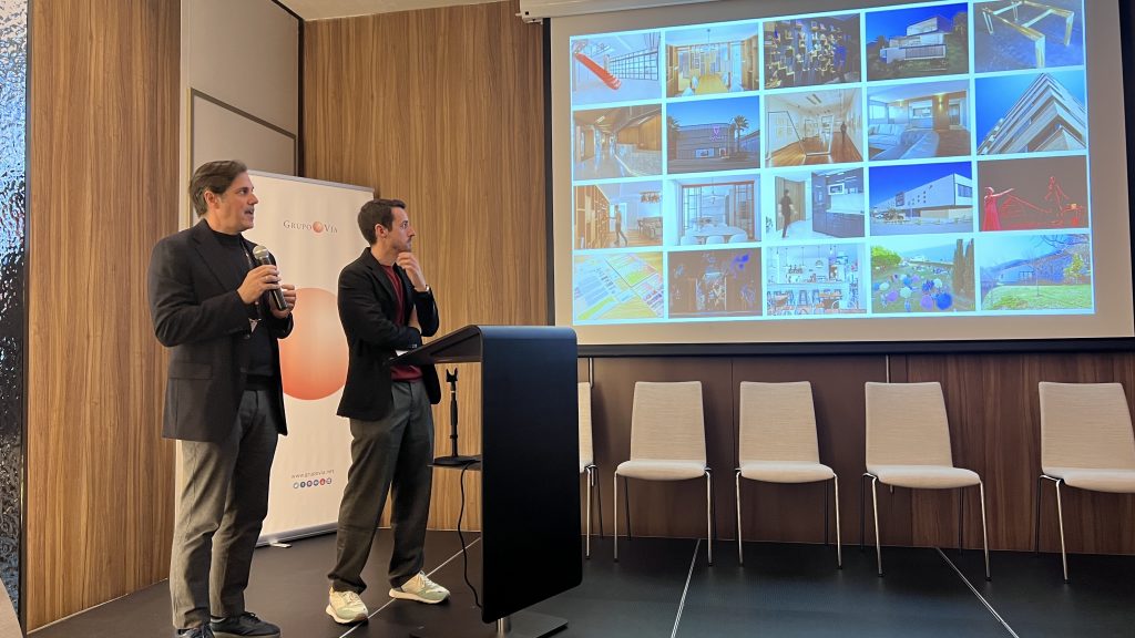 Raúl Fernández y Víctor González, arquitectos de MLKT, durante su ponencia en el evento "Real Estate & Architecture" celebrado en Málaga en marzo de 2026.