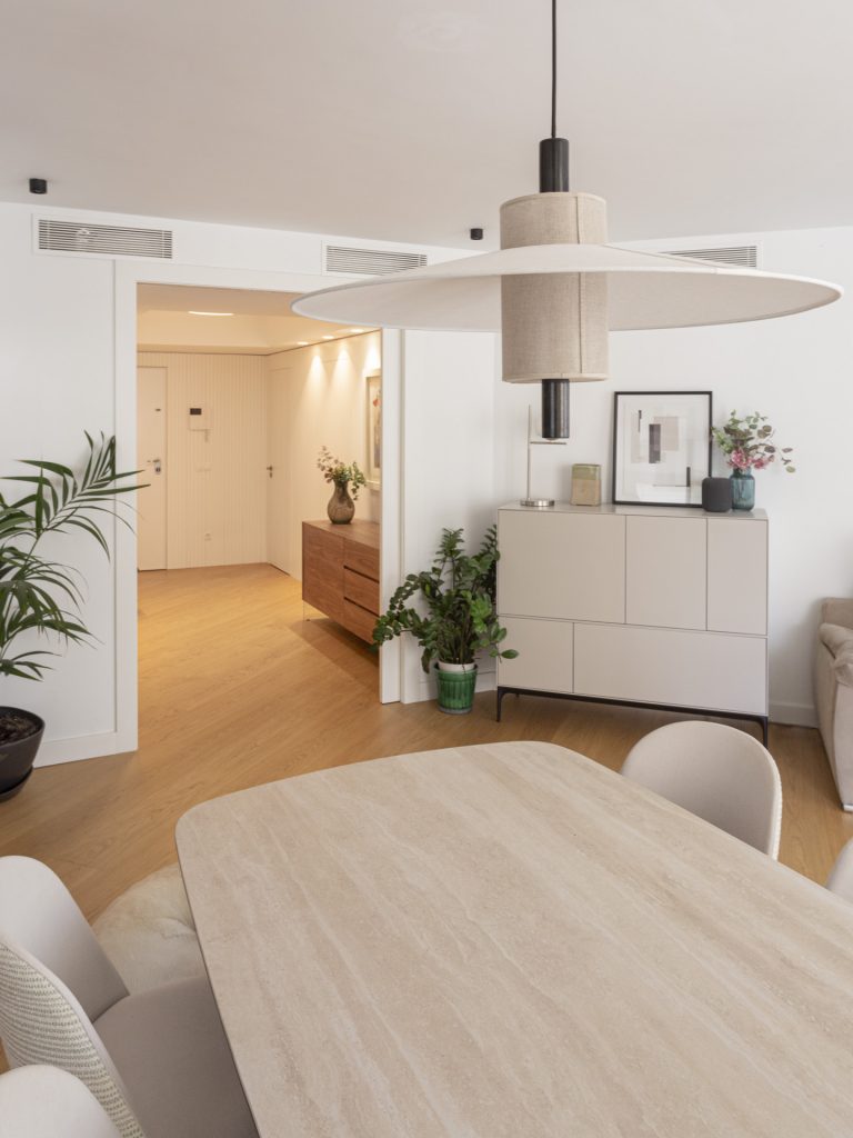 Interior de vivienda en La Malagueta. Reforma realizada por MLKT Design & Architecture.